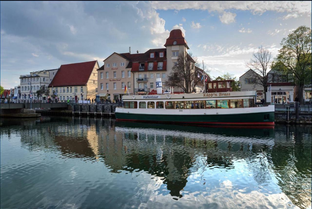 Adriana Warnemünde
